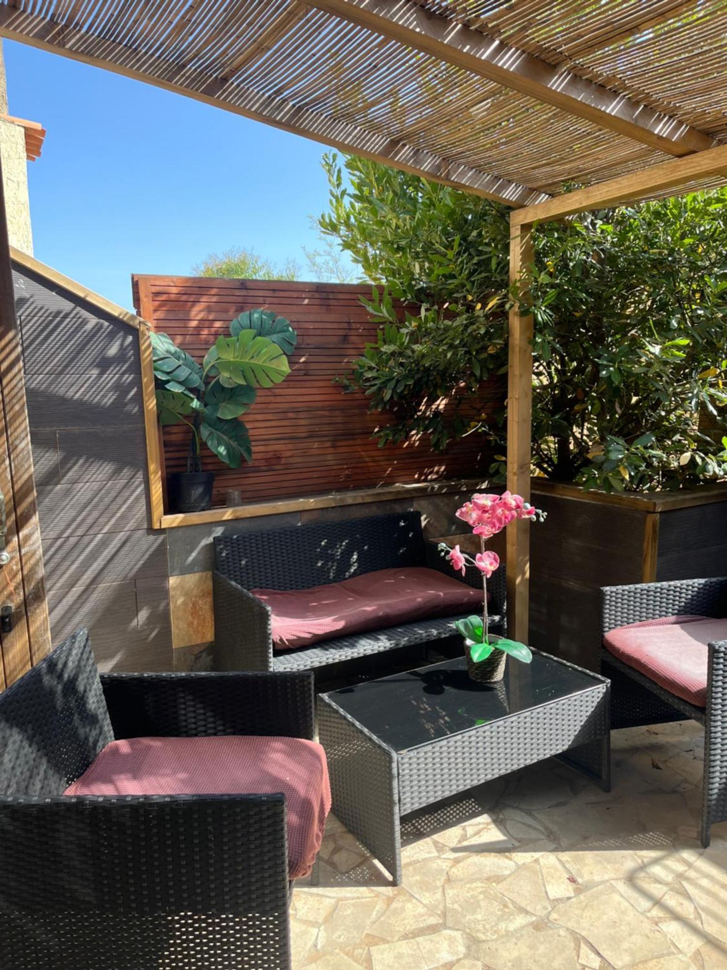 Reves De Vie Studio Avec Terrasse Le Figuerolles Cassis Exteriér fotografie